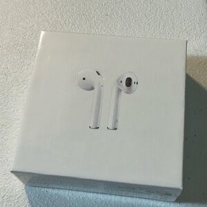 Apple White Wireless Earbuds